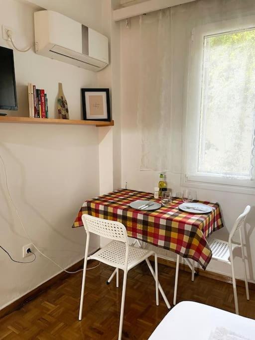 Cute And Quiet Apartment In The Center Of Athens Exterior photo